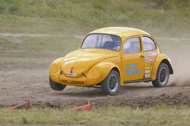Illustration for article titled Cheap And Dirty: Why Rallycross Is The Best Deal In Racing